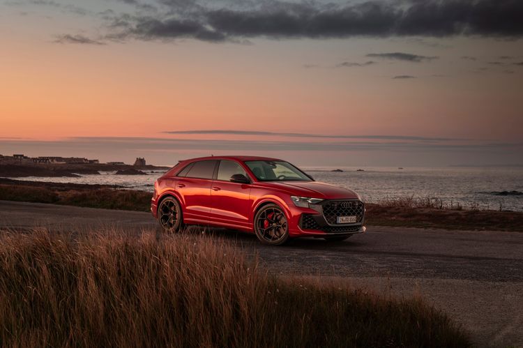 Audi inicia pré-venda do novo RS Q8 Performance no País