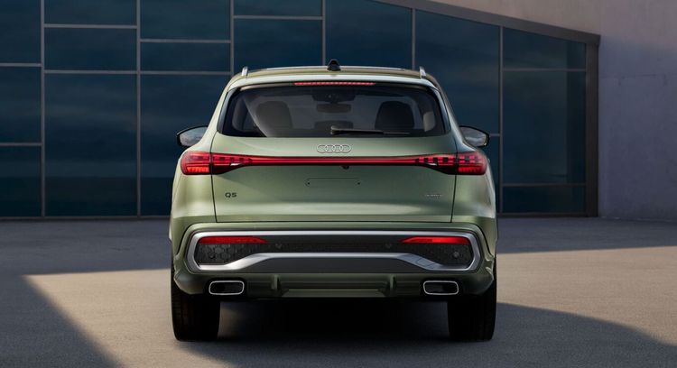Audi-Q5-SLine-2026-2.jpg