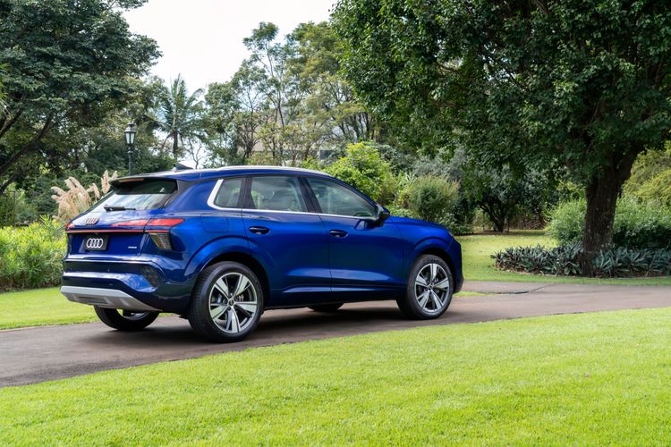 Q3 SUV_2.jpg