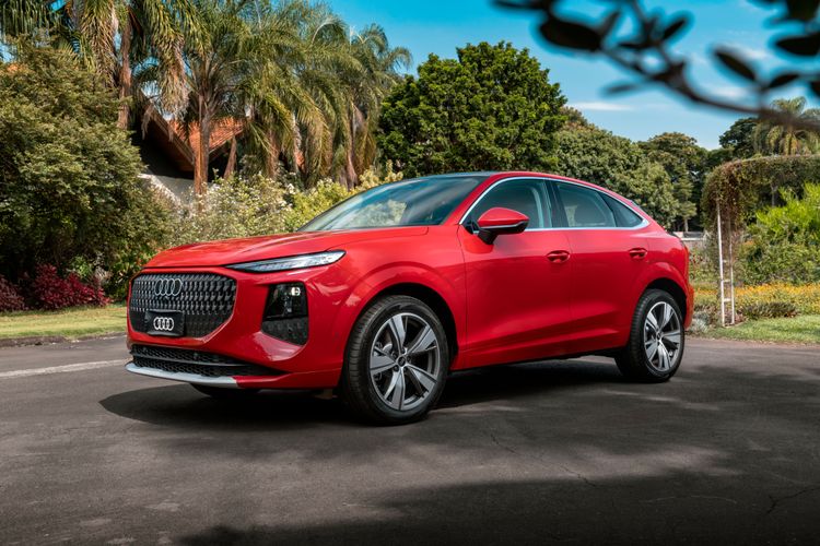 Q3 Sportback_4.jpg