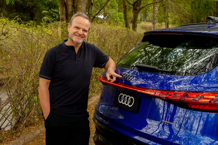 Rubens Barrichello (4).jpg